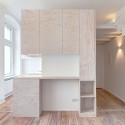 Micro-apartment in Berlin / spamroom + johnpaulcoss Micro-apartment in Berlin / spamroom + johnpaulcoss © Ringo Paulusch