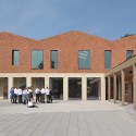 Fitzjames Teaching and Learning Centre / Feilden Fowles Fitzjames Teaching and Learning Centre / Feilden Fowles © David Grandorge