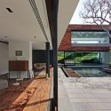 Three Trees House / DADA & Partners Three Trees House / DADA & Partners © Ranjan Sharma / Lightzone India