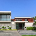 Three Trees House / DADA & Partners Three Trees House / DADA & Partners © Ranjan Sharma / Lightzone India