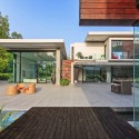 Three Trees House / DADA & Partners Three Trees House / DADA & Partners © Ranjan Sharma / Lightzone India
