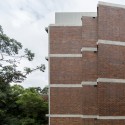 Finlayson Street / Candalepas Associates Finlayson Street / Candalepas Associates © Brett Boardman photography