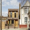 Haringey Brick House / Satish Jassal Architects Haringey Brick House / Satish Jassal Architects © Paul Riddle