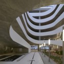 Parking Building in Grenoble / GaP Architectes Parking Building in Grenoble / GaP Architectes © Baptiste ROBIN