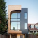 18th Ave City Homes / Malboeuf Bowie Architecture 18th Ave City Homes / Malboeuf Bowie Architecture © Andrew Pogue