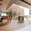 Hanazono Kindergarten and Nursery / HIBINOSEKKEI + Youji no Shiro Hanazono Kindergarten and Nursery / HIBINOSEKKEI + Youji no Shiro © Studio Bauhaus