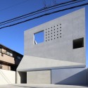 House in Tsudanuma / fuse-atelier House in Tsudanuma / fuse-atelier © Shigeru Fuse