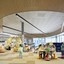 St Mary of the Cross Primary School / Baldasso Cortese Architects St Mary of the Cross Primary School / Baldasso Cortese Architects © Peter Clarke