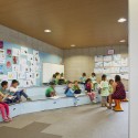 St Mary of the Cross Primary School / Baldasso Cortese Architects St Mary of the Cross Primary School / Baldasso Cortese Architects © Peter Clarke