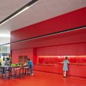 St Mary of the Cross Primary School / Baldasso Cortese Architects St Mary of the Cross Primary School / Baldasso Cortese Architects © Peter Clarke