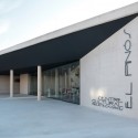 El Pinós Cultural Center / LC Arquitectura El Pinós Cultural Center / LC Arquitectura Courtesy of LC Arquitectura