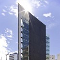 Torre Tres Picos / LBR + A Torre Tres Picos / LBR + A © Alfonso Merchand