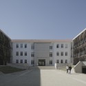 Colegio Técnico Las Nieves / WRL Arquitectos Colegio Técnico Las Nieves / WRL Arquitectos © Pablo Casals-Aguirre