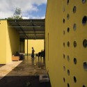 KWIECO Shelter House / Hollmén Reuter Sandman Architects KWIECO Shelter House / Hollmén Reuter Sandman Architects © Juha Ilonen