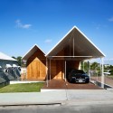 Christian Street House / James Russell Architect Christian Street House / James Russell Architect © Toby Scott