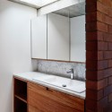 Christian Street House / James Russell Architect Christian Street House / James Russell Architect © Toby Scott