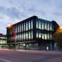 25 of New Zealand's Best Buildings Receive 2015 Canterbury Awards Three35 / Jasmax. Image © Stephen Goodenough