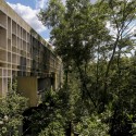 Tropical Box House / WHBC Architects Tropical Box House / WHBC Architects © Kent Soh