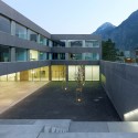 School in Saint-Maurice / Graeme Mann & Patricia Capua Mann © Thomas Jantscher