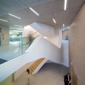 The Investcorp Building / Zaha Hadid Architects The Investcorp Building / Zaha Hadid Architects © Luke Hayes