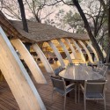 Sandibe Okavango Safari Lodge / Nicholas Plewman Architects © Dook
