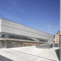 Mercado, Polideportivo Y Biblioteca Barceló / Nieto Sobejano Arquitectos Mercado, Polideportivo Y Biblioteca Barceló / Nieto Sobejano Arquitectos © Roland Halbe