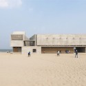 Seashore Library  / Vector Architects © He Bin