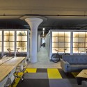 Brooklyn Desks / STUDIOSC Brooklyn Desks / STUDIOSC © Garrett Rowland