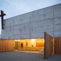 Capilla San Alberto Magno  / Juan Pavez Aguilar  + José Requesens Aldea © Marcelo Cáceres A.