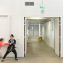 Community Center in Groningen / Kwint Architecten Community Center in Groningen / Kwint Architecten © Ronald Zijlstra