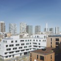 Housing in Rue de Lourmel / TVK Housing in Rue de Lourmel / TVK © Julien Lanoo