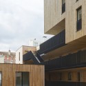 Housing in Rue de Lourmel / TVK Housing in Rue de Lourmel / TVK © Julien Lanoo