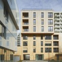Housing in Rue de Lourmel / TVK Housing in Rue de Lourmel / TVK © Julien Lanoo