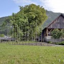 Alpine Barn Apartment / OFIS Architects Alpine Barn Apartment / OFIS Architects © Tomaz Gregoric