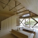 Alpine Barn Apartment / OFIS Architects Alpine Barn Apartment / OFIS Architects © Tomaz Gregoric