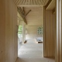 Alpine Barn Apartment / OFIS Architects Alpine Barn Apartment / OFIS Architects © Tomaz Gregoric