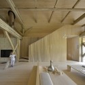 Alpine Barn Apartment / OFIS Architects Alpine Barn Apartment / OFIS Architects © Tomaz Gregoric